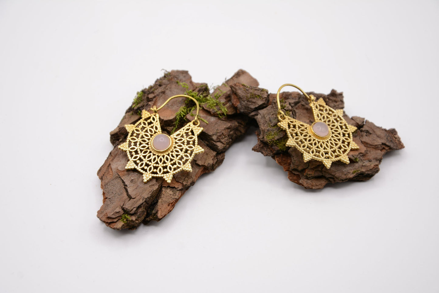 Creolen "KOSHA" mit Rosenquarz