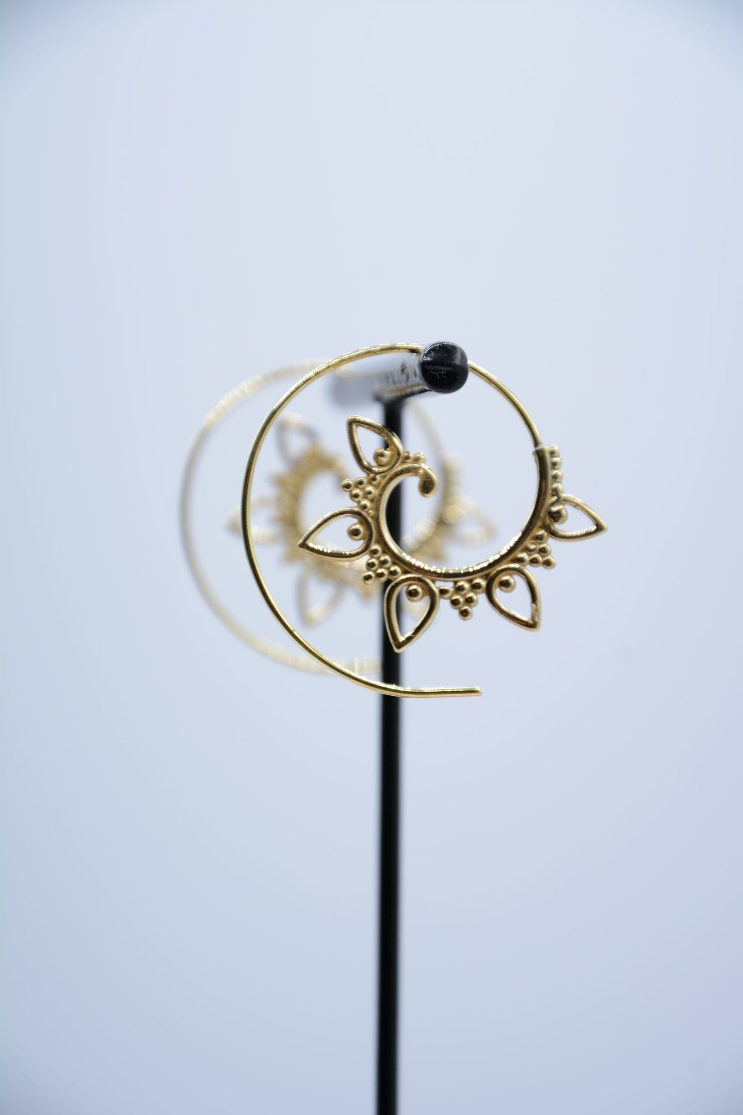 Spiralenohrringe "OM"