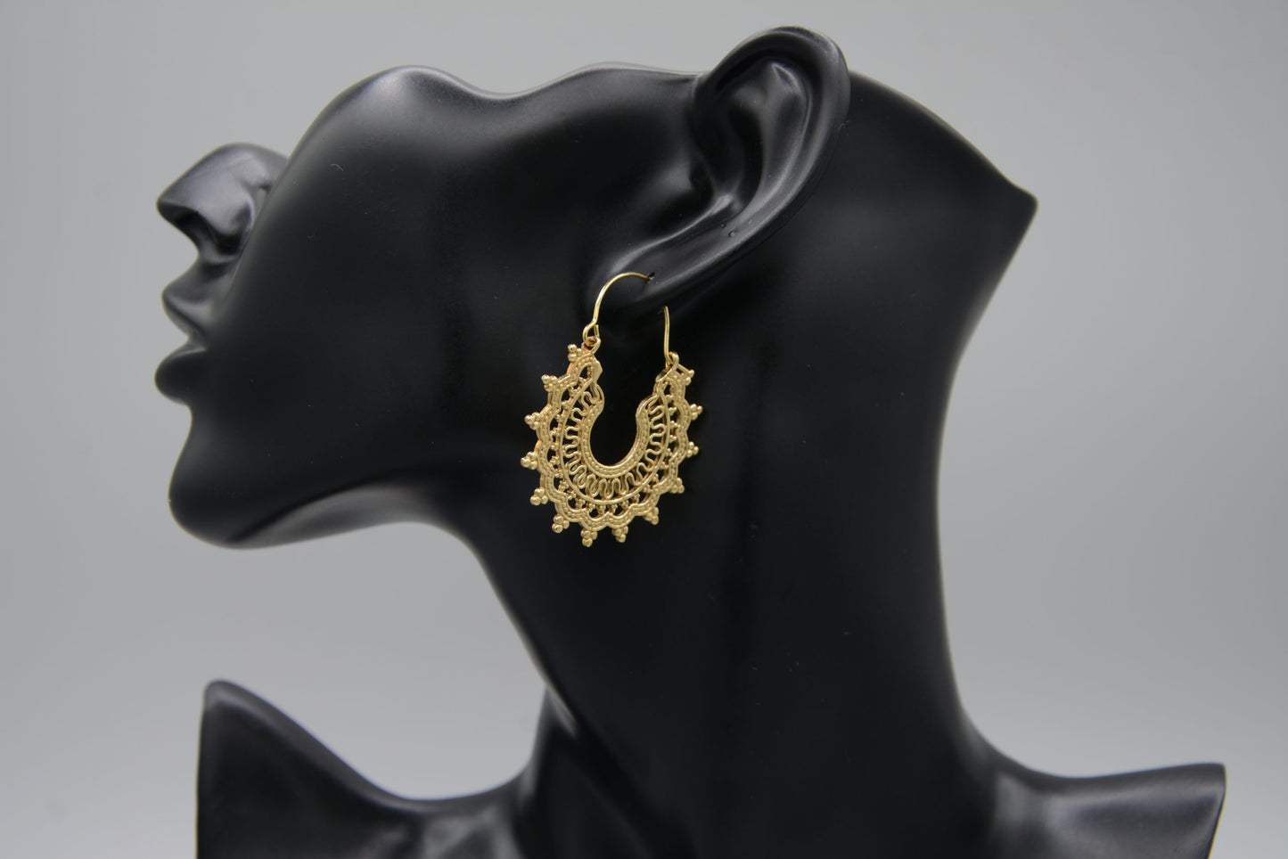 Hängeohrringe "NADA"