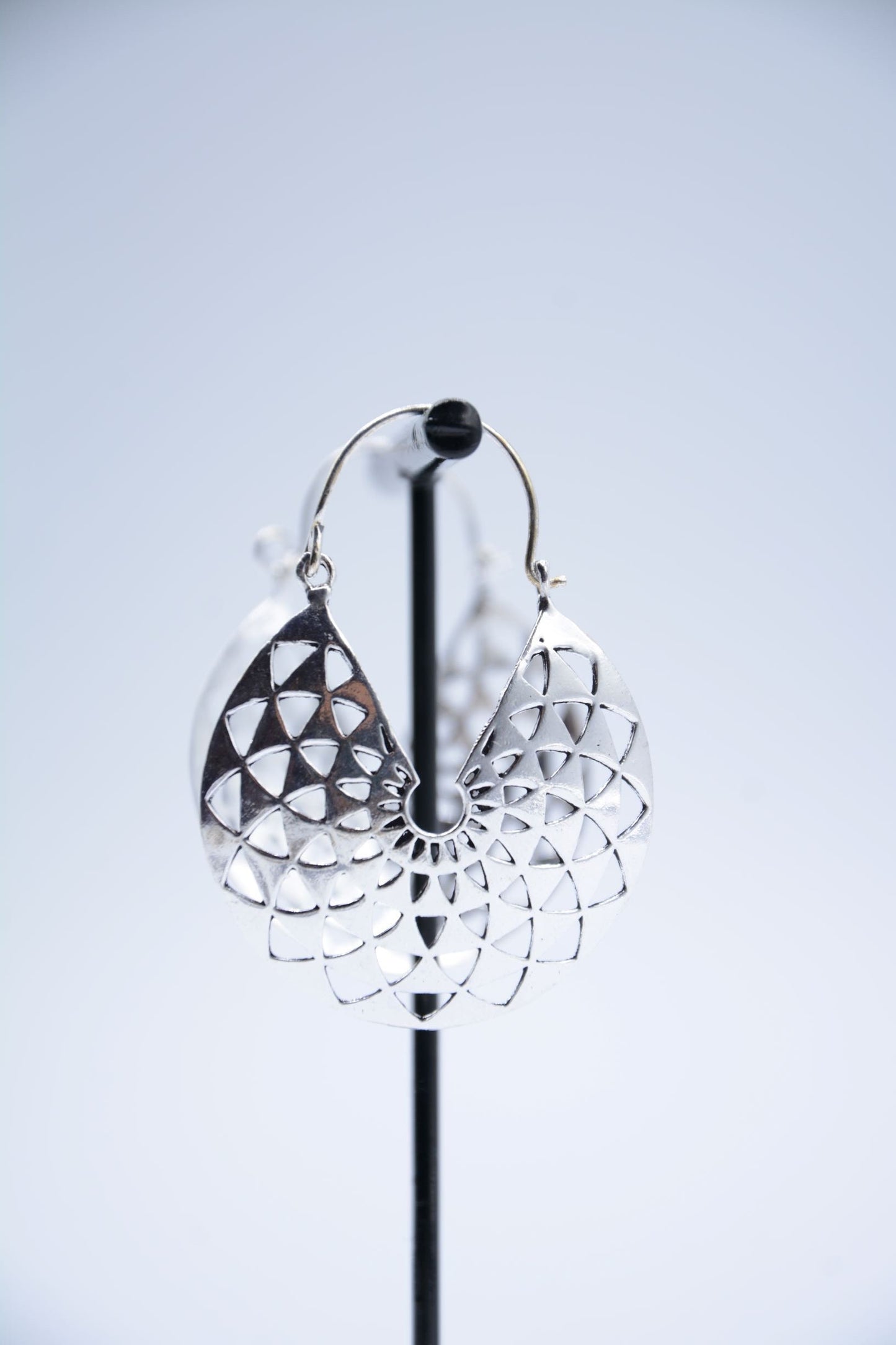 Hängeohrringe "UPEKSHA"