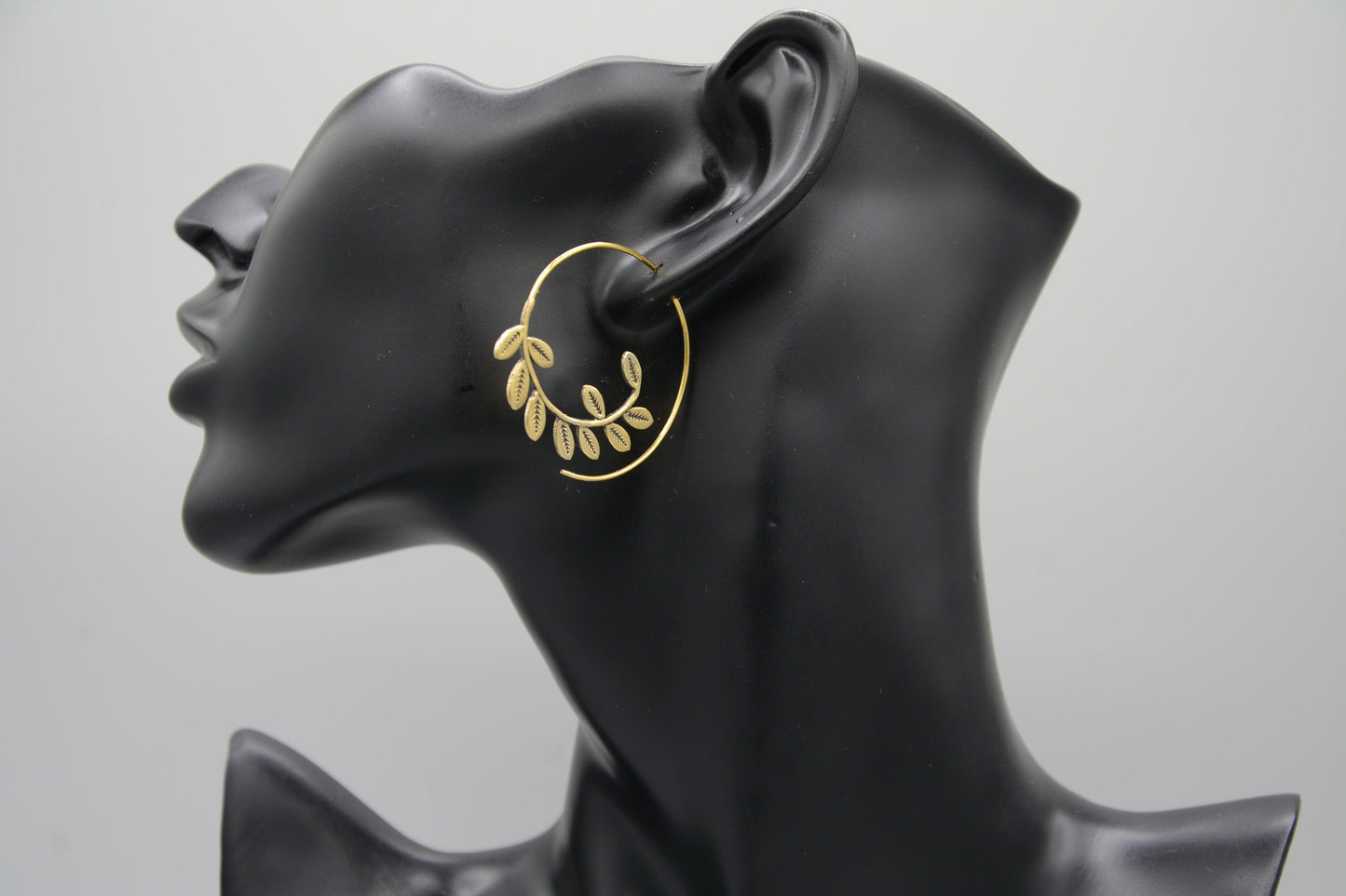 Spiralohrringe "CAITANYA"